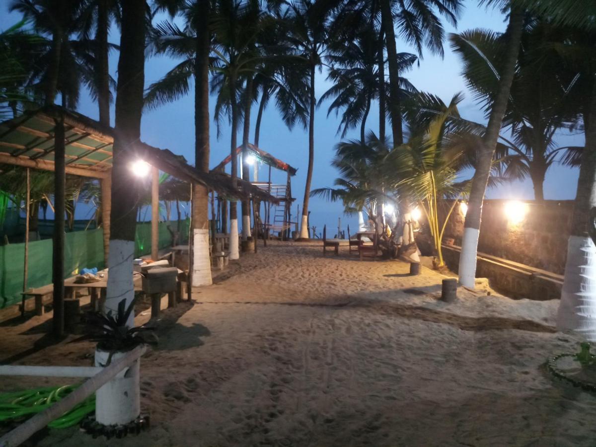 Anandi Villa Homestay Adhi Exterior foto